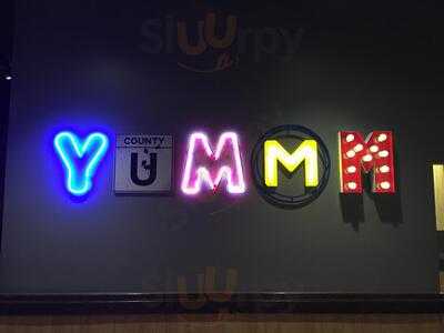 Red Robin Gourmet Burgers