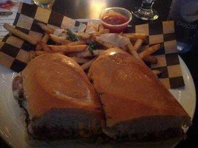 Lax On Lark Restaurant & Lounge