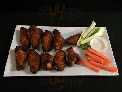 Roberto's Pizzeria & Bar