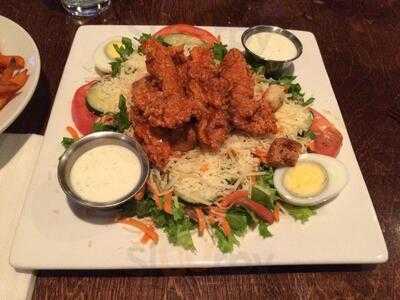 Henry's Ne Restaurant And Bar