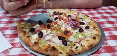 Carmine's Pizza Kitchen