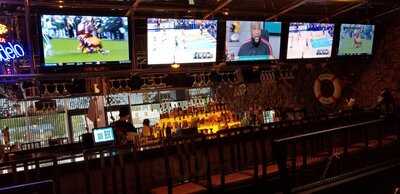 Hook & Reel Cajun Seafood & Bar