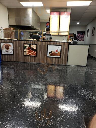 Joe's Labounna Pizza And Pasta