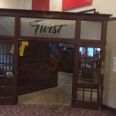 Twist Bar & Grill