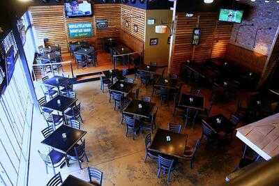 Billy's Sports Grill