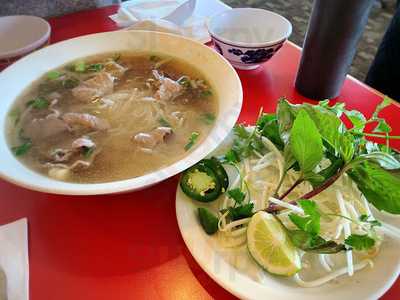 Dong Khanh Vietnamese Restaurant