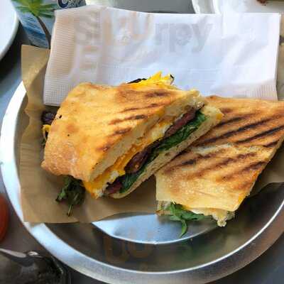 Aioli Downtown Location