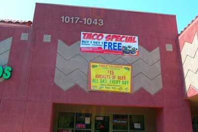 Chile Caliente Tacos Y Mariscos