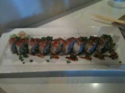 Willowcreek Grill & Raw Sushi Restaurant