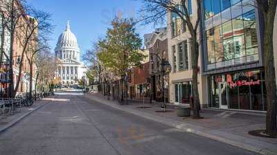 The Red Elephant Chocolate Cafe