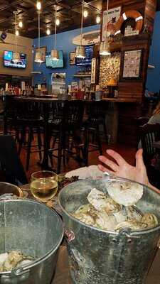 Shuckin' Shack Oyster Bar