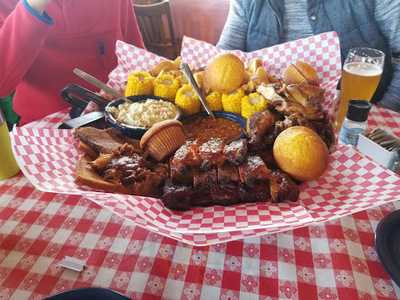 Famous Dave's Bar-b-que