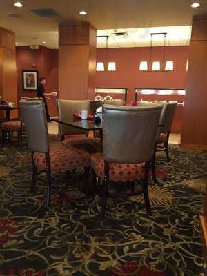 Holiday Inn Knoxville Cafe Restaurant