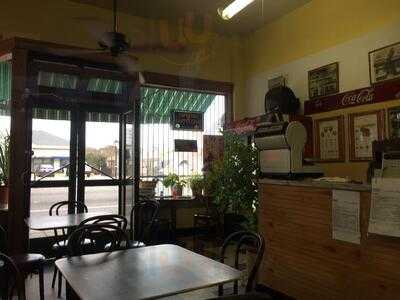 French Bakery & Delicatessen