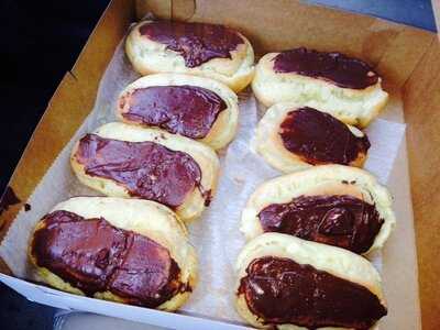 French Bakery & Delicatessen