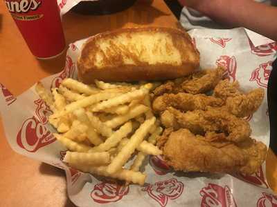 Raising Cane's Chicken Fingers