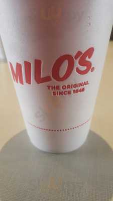 Milo's Hamburgers