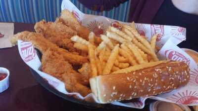 Raising Cane's Chicken Fingers