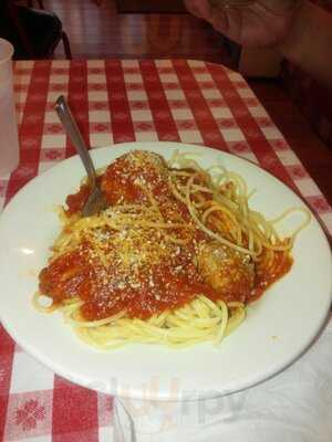 Salvatore's Pizza And Pasta