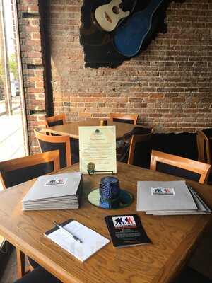 Smiley's Acoustic Cafe