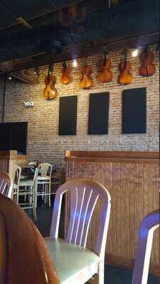 Smiley's Acoustic Cafe