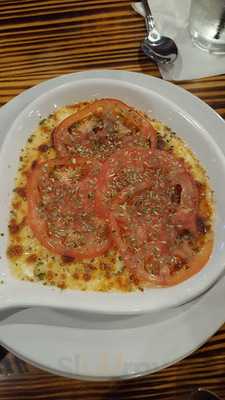 Dogwood Bar And Grill