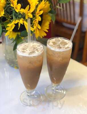 Lo Nuestro Dominican Restaurant