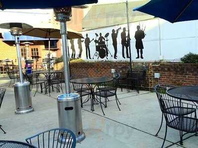 Devine's Restaurant & Sports Bar