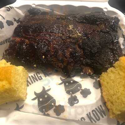 Smoking Kow Bbq