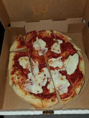 Uno Pizzeria & Grill