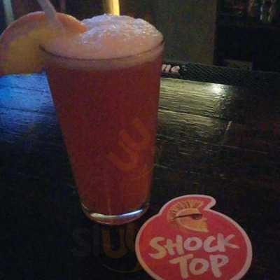 Pinto & Hobbs Tavern