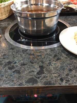 Aki Asian Hot Pot Restaurant