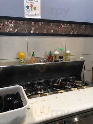 Aki Asian Hot Pot Restaurant