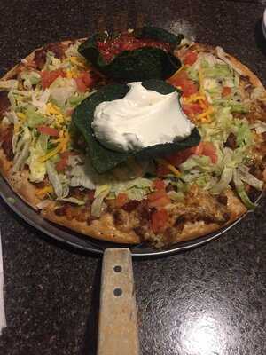 Fieldhouse Pizza & Pub