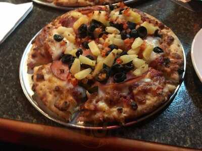 Fieldhouse Pizza & Pub