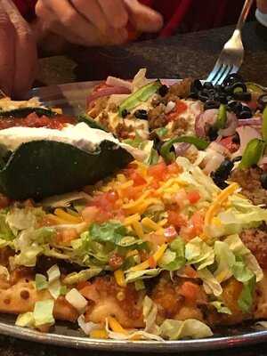 Fieldhouse Pizza & Pub