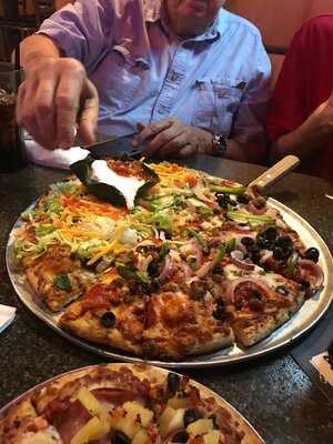 Fieldhouse Pizza & Pub