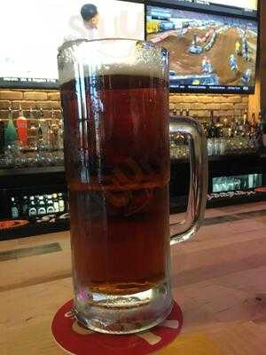 Fieldhouse Pizza & Pub