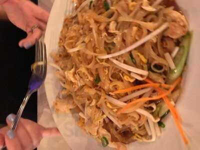 Rice & Spice Thai And Sushi Bistro