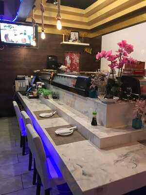 Rice & Spice Thai And Sushi Bistro