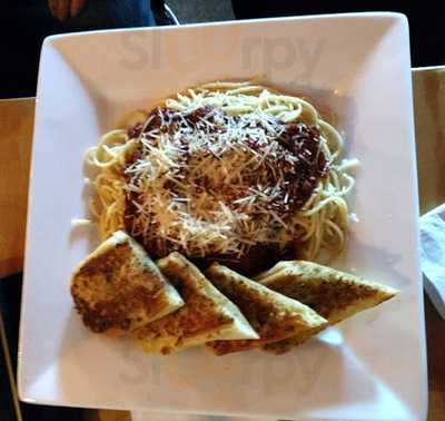 Sluggo Brewing Tap & Kitchen