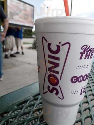 Sonic Drive-in