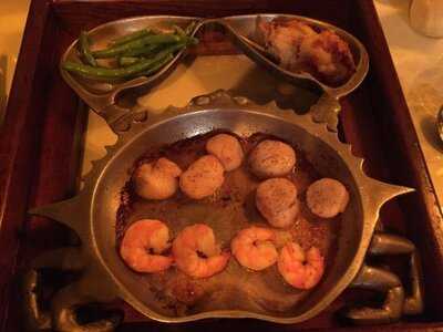 Hudson Harbor Steak And Seafood