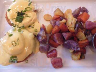 Tangerine At The Bayfront Hilton