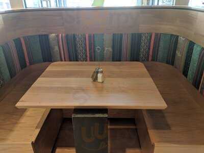 Neomonde Mediterranean