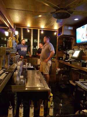 Arlington Rooftop Bar & Grill