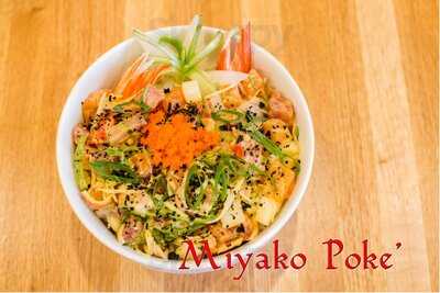 Miyako Poke Bowl