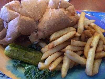 The Sports Bar & Grill