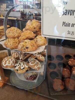 Zeppole Bakery & Cafe