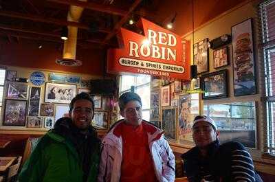 Red Robin Gourmet Burgers